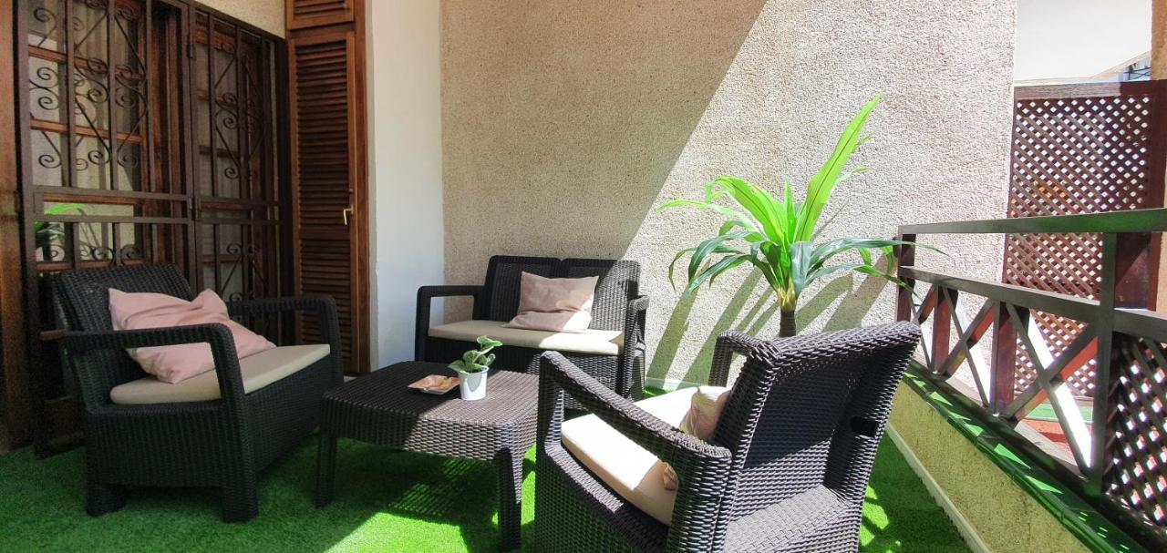 Spectacular Renovated Apartment, 5 Min To Camison Beach, With Aircon Arona  Buitenkant foto
